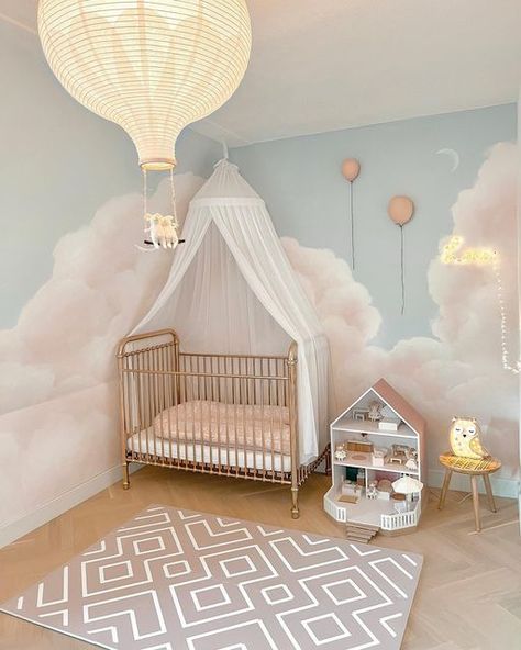 Nursery Cribs, Wood Crib, Baby Deco, Fun Nursery, Newborn Nursery, Dream Nurseries, Nursery Room Inspiration, Kids Room Inspiration, Play Mats