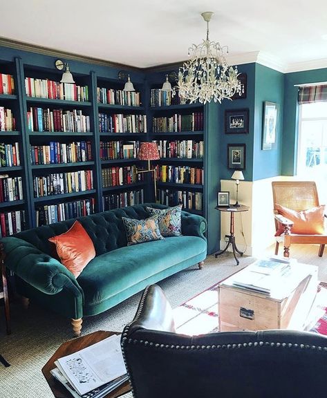 Teal Bookcase, Colorful Library, Interior Library, Library Vibes, Warm Dining Room, Library Rooms, Green Lighting, House Library, Library Bedroom