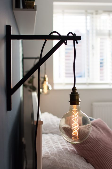 Wooden Industrial Bedroom, Bedroom Inspo Industrial, Vintage Lights Bedroom, Hanging Nightstand Lights Bedroom, Bedroom Inspirations Lights, Bedroom Decor Industrial, Industrial Look Bedroom, How To Style A Bedroom, Bedroom Side Wall Decor