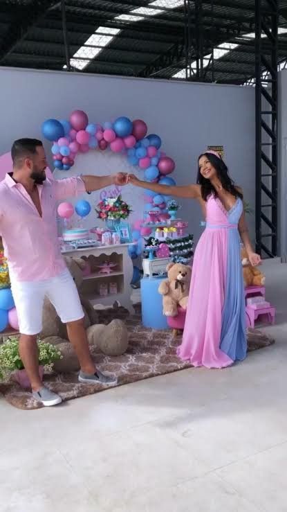 Gender Reveal Outfit For Mom And Dad, Outfits Para Baby Shower Mama, Cute Gender Reveal Outfits, Gender Reveal Party Outfit, Gender Reveal Dresses For Mom, Gender Reveal Outfit For Mom, Baby Shower Reveal Ideas, Vestidos Para Baby Shower, Gender Reveal Outfit