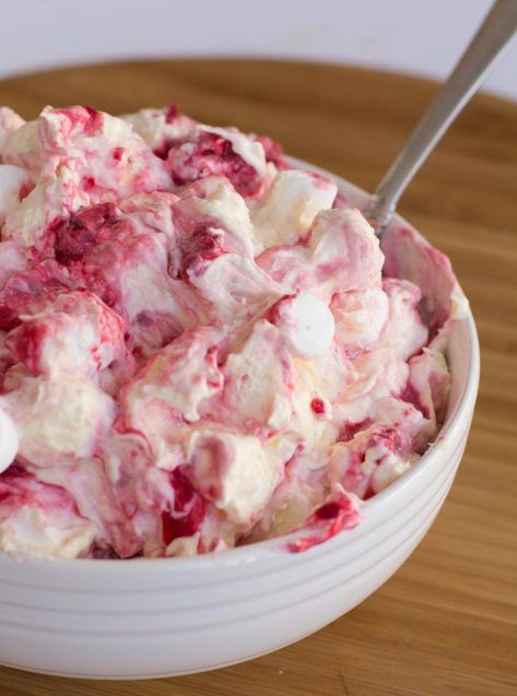 Creamy Salads, Fluff Recipes, Raspberry Recipes Dessert, Marshmallow Fluff Recipes, Raspberry Salad, Fluff Salad Recipes, Jello Salads, Whipped Yogurt, Fluff Salad