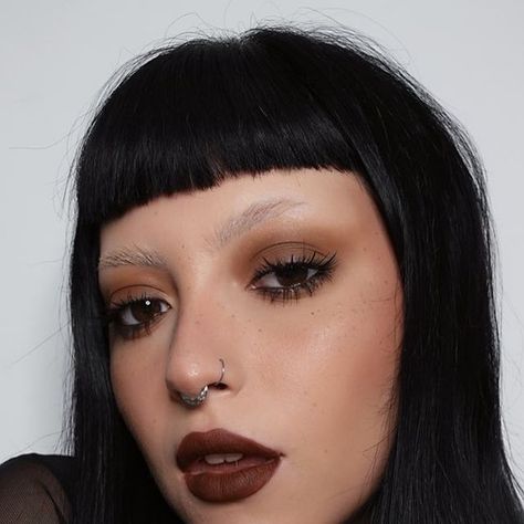 Corporate Goth Makeup, Goth Makeup Looks, Work Makeup, Alternative Makeup, Dope Makeup, Edgy Makeup, Gothic Makeup, Makeup Eye Looks, Goth Makeup