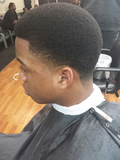 Tapered fro Low Taper Men, Taper Fade Black Men, Afro Taper Fade Black Men, Taper Fade Black, Afro Taper Fade, Fade Black Men, Taper Men, Afro Taper, Tapered Fro