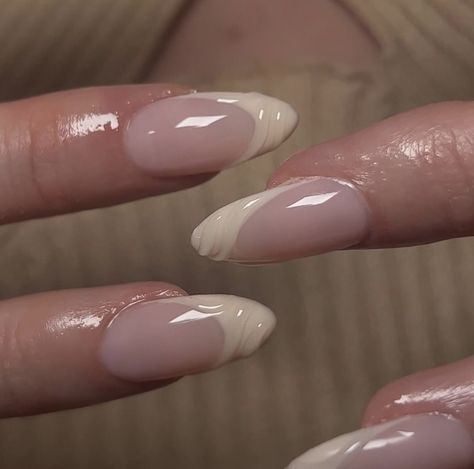 — credit: unknown Vanilla Nails Design, Pearly French Tip Nails, Soft French Tip Nails, Small Almond Nails Design, Nude Acrylic Nails With Design, Winter Formal Nails, Gel Nails Aesthetic, Office Nails Professional, French Nails Aesthetic