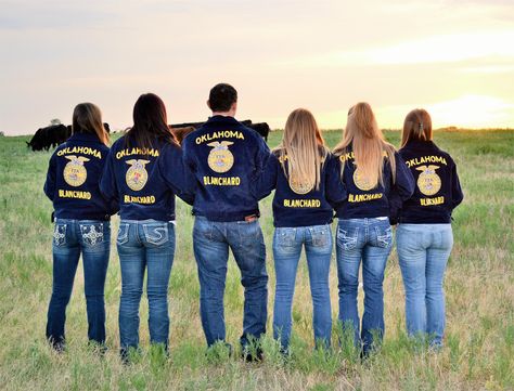 FFA officer pictures Ffa Officer Speech Ideas, Ffa Buyers Gift Basket Ideas, Ffa Banquet Cake Ideas, Ffa Room Decor, Ffa Officer Pictures Ideas, Ffa Captions For Instagram, Ffa Paintings Ideas, Ffa Instagram Captions, Ffa Officer Team Pictures