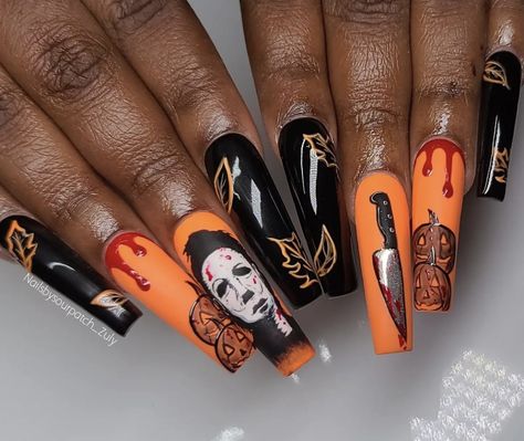 Michael Myers Nail Designs, Spooky Season Nails Acrylic, Pumpkin Nails Acrylic, Michael Myers Nails, Bat Nails, Horror Nails, Black Halloween Nails, Halloween Nails Diy, Holloween Nails