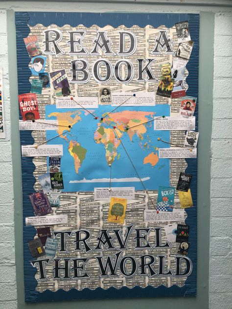 Classroom Reading Display, Secondary School Library Displays, Reading For Pleasure Display, High School Library Decorating Ideas, Kids Library Ideas, Book Corner Display, Library Display Ideas, School Library Book Displays, Classroom Wall Displays