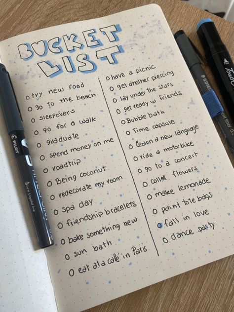 Bucket List Journal Page Ideas, Bucket List Book Ideas, Pretty Lists Ideas, To Do List Diary Ideas, Bucket List Ideas Journal Aesthetic, Dairy Planner Ideas 2024, Aesthetic Lists Layout, Journaling Bucket List, 2024 Ins And Outs List Journal