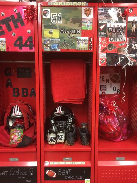 Football Locker Decor Decorate Football Locker Ideas, Soccer Locker Decorations, Football Locker Decorations High School, Sports Locker Decorations, Volleyball Locker Signs, Football Locker Signs, 2014 Room, Volleyball Locker Decorations, Football Locker Decorations