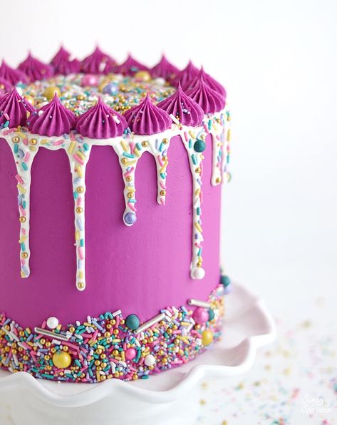 Tutorials Archives - Sugar & Sparrow Sprinkle Drip Cake, Drip Cake Tutorial, Torte Creative, Sprinkles Birthday Cake, Torte Cupcake, Sprinkle Cake, Easy Cake Decorating, Drip Cake, Pink Cake