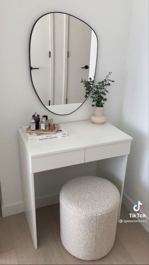 Bilik Kecil, Living Room Vanity, Asymmetrical Mirror, Frameless Wall Mirror, Irregular Mirror, Mirror For Wall, Room Vanity, 광고 디자인, Mirror For Bathroom