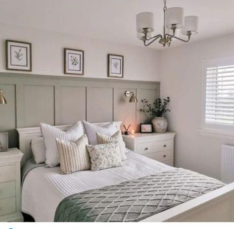 Bedroom Decor With Paneling, New Build Flat Decor, Main Bedroom Neutral Colours, Bedroom Inspirations With Panelling, Simple Panelling Bedroom, Master Bedrooms Decor Panelling, Bedroom Uk Ideas, B&b Rooms Ideas, Pale Bedroom Ideas