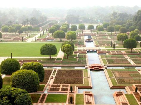 Formal Garden Design, Indian Garden, Persian Garden, Famous Gardens, Paradise Garden, Formal Garden, Building A Pool, Better Homes And Garden, Formal Gardens