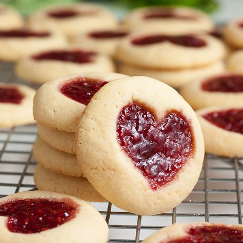 Perfectly soft and buttery little heart-shaped jam thumbprint cookies. Heart Cookies Recipe, Cookies Thumbprint, Small Cookies, Jam Thumbprint Cookies, Culinary Institute Of America, Jelly Cookies, Valentines Baking, Thumbprint Cookies Recipe, Jam Cookies