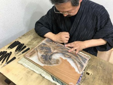 Carve Your Own Ukiyo-e Art: Where to Learn Traditional Japanese Woodblock Printing | Tokyo Weekender Ukiyoe Art, Japanese Block Print, Woodblock Printmaking, Japanese Woodcut, Woodblock Printing, Wood Art Design, Japanese Shibori, Relief Printing, Wood Block Printing