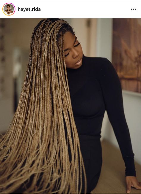 Ash Braids, Ash Blonde Box Braids, 613 Braids Black Women, Ash Blonde Braids Black Women, Blonde Box Braids Hairstyles, Nigerian Hair, Box Braids Shaved Sides, Blonde Knotless, Black And Blonde Ombre