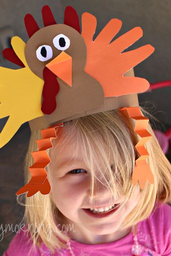 Best Thanksgiving Crafts for Kids - Turkey Hat Turkey Headband Craft, Thanksgiving Headbands, Thanksgiving Hat, Diy Thanksgiving Crafts, Fun Thanksgiving Crafts, Thanksgiving Crafts Preschool, Pie Thanksgiving, Turkey Hat, Easy Thanksgiving Crafts