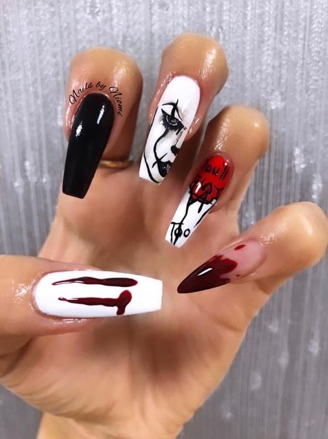 Red And Black Ombre Gel Nails, It Acrylic Nails, It Nail Designs, It Clown Nails, Penny Wise Nails, Pennywise Nail Art, Pennywise Nails, It Nails, Horror Nails