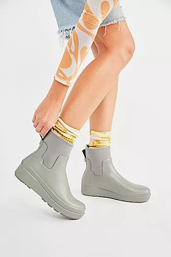 Cute Snow Boots, Practical Shoes, Hunter Refined, Weather Boots, Office Shoes, Snow Boots Women, Winter Snow Boots, Winter Boots Women, Fall Shoes