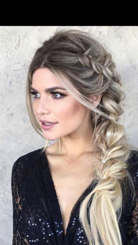 Loose Updos, Side Braids For Long Hair, Easy Braid Styles, Side Braid Hairstyles, Side Hairstyles, Fishtail Braid, Side Braid, Braided Hairstyles Tutorials, Long Blonde