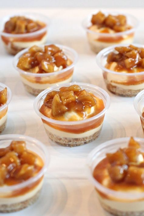 Caramel Apple Dessert Cups - Cake Me Home Tonight Mini Caramel Cheesecake Cups, Summer Apple Desserts, Fall Fruit Desserts, Dessert For Bake Sale, No Bake Mini Dessert Cups, Easy Desserts To Sell, Dessert Cups Ideas, Easy Dessert Cups, Easy Individual Desserts