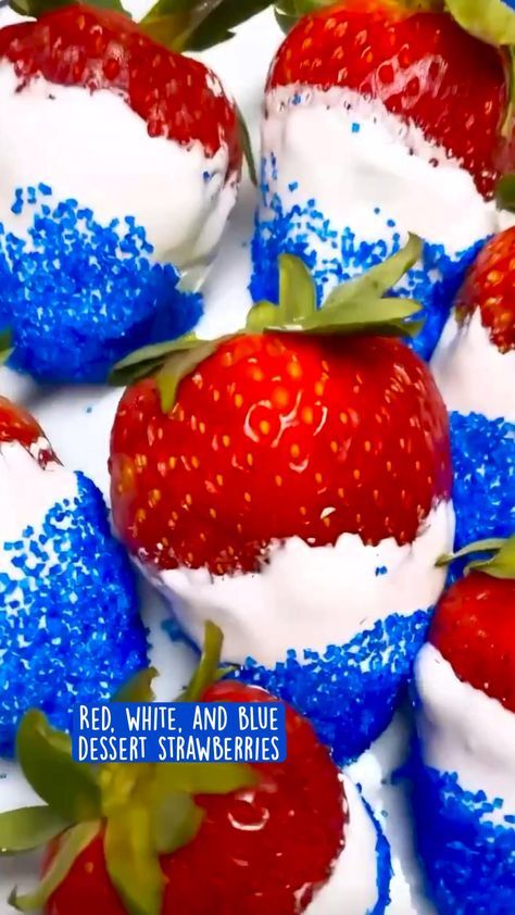 In-Feed Inspiration: American Style - Deb and Danelle 4th Of July Food Strawberries, 4 Of July Snack Ideas, 4th Of July Food Decorations, Cool Summer Food Ideas, Things To Do On Forth Of July, 4th July Dinner Ideas, Fourth Of July Food Recipes, 4th 9f July Food, 4th Of July Baking Recipes