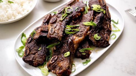 Korean LA Galbi Recipe - Mashed La Galbi Recipe, Korean Beef Ribs, Galbi Recipe, La Galbi, Asian Pear, Gluten Free Chili, Korean Beef, Kitchen Skills, Beef Ribs