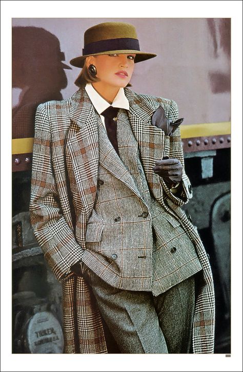 Mode Style Anglais, 80s Suit, 1980’s Fashion, Mode Hijabi, 80’s Fashion, 20th Century Fashion, Vintage Suits, Bill Blass, Power Dressing