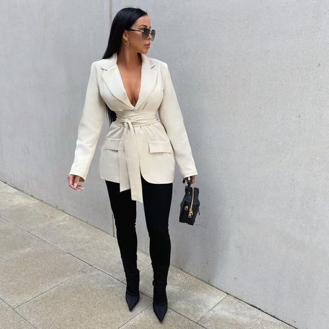 Elegant Fits, Stylish Work Attire, Blazer Outfit, Colour Combo, Classy Work Outfits, Classy Casual Outfits, Looks Black, Street Style Chic, Lookbook Outfits