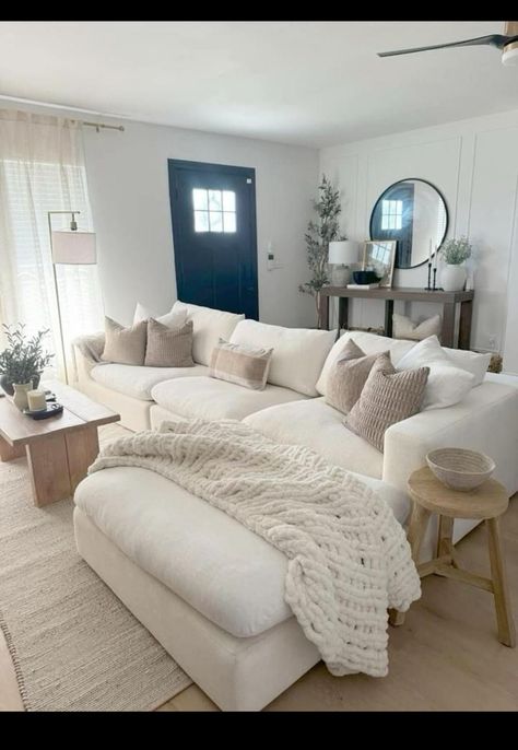 Couch And Coffee Table Ideas, Townhome Decorating Townhouse Ideas, Cream Sectional Living Room Decor, Condo Couch, Small Living Room Ideas Bloxburg, Townhouse Living Room Ideas, Cream Couch Living Room Ideas, Minimalist Apartment Aesthetic, White Couch Living Room Decor