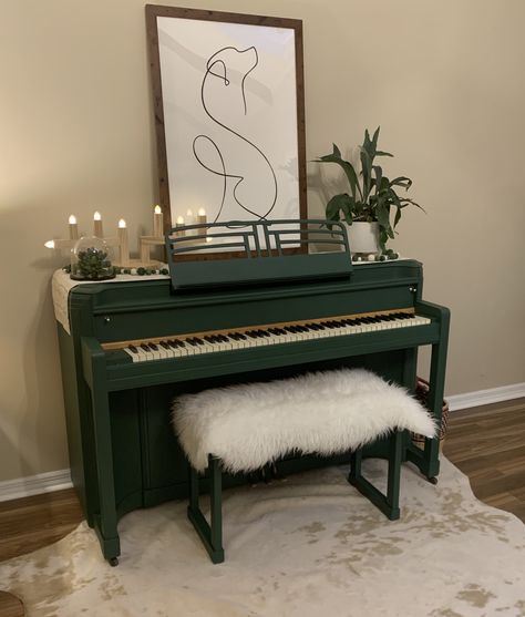 This 1939 Story & Clark Art Deco piano needed a makeover.  It turned out so great. Piano Makeover Diy, Electric Piano Decor, Painted Piano Ideas Colour, Refinished Piano Ideas, How To Decorate A Piano Top, Sage Green Piano, Piano In Bedroom Ideas, Refurbish Piano, Digital Piano Decor