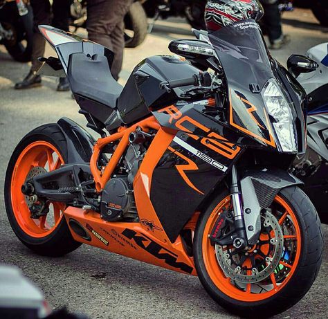 Ktm Rc8, Enduro Motorcycles, Ktm Motorcycles, Stylish Bike, Ktm Rc, Kawasaki Bikes, Image Moto, Crotch Rocket, Motor Bike