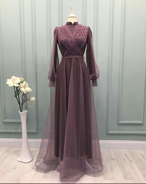 Baju Pengapit, Dress Muslim Modern, Braidsmaid Dresses, Baju Kahwin, Hijab Dress Party, Fashion Dresses Formal, Dress Brokat, Mode Turban, Soiree Dress