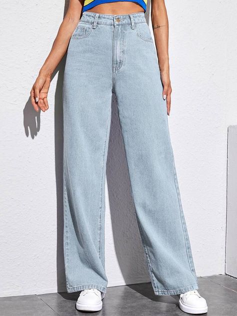 Mon Jeans, Baggy Jeans For Women, High Rise Denim Jeans, Baggy Clothes, Mode Jeans, High Rise Mom Jeans, Pinterest Outfits, Girls Fashion Clothes, Mode Inspiration