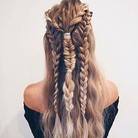 Up Hairstyles Ponytail, Hair Down Hairstyle, Lagertha Hair, Festival Hairstyles, Half Up Hairstyles, Hairstyle Ponytail, Side Ponytail Hairstyles, Boho Braided Hairstyles, 2019 Hairstyles