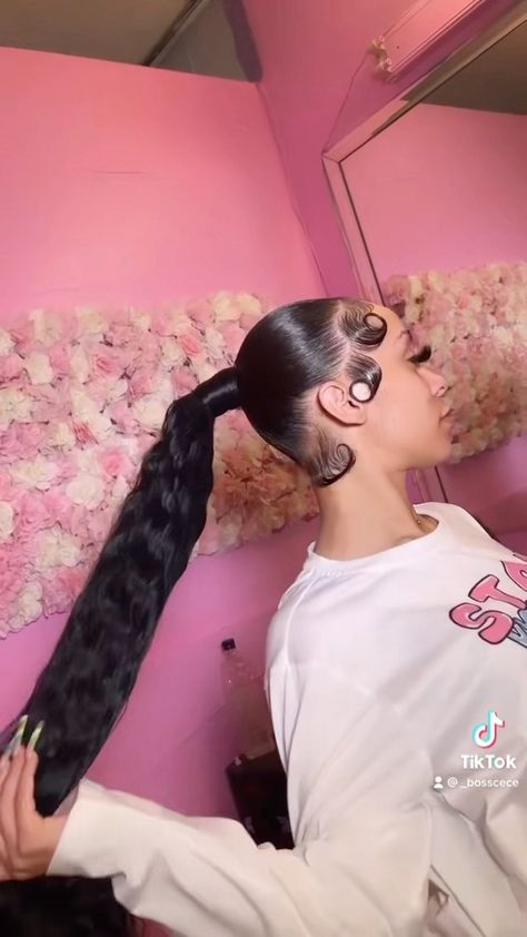 Mid Curly Ponytail, Short Curly Ponytail Hairstyles, Mid High Ponytail, Hairstyles Curly Wig, Mid Ponytail Hairstyles, Curly Weave Ponytail Hairstyles, V Part Ponytail, Ponytail Hairstyles Curly, Curly High Ponytail