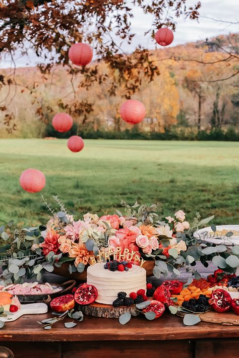 Outdoor Fall Birthday Party, Fall Birthday Party, Brunch Party Decorations, Fall Party Decorations, Picnic Birthday Party, Boho Birthday Party, Fall Birthday Parties, Outdoors Birthday Party, Fiesta Tropical