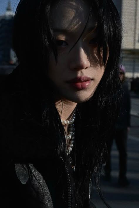 Paris Fashion Week Sora Choi Icons, Masc Girl, Choi Sora, Soft Kidcore Aesthetic, Sora Choi, Masc Women, Best Model, Korean Girl, Paris Fashion