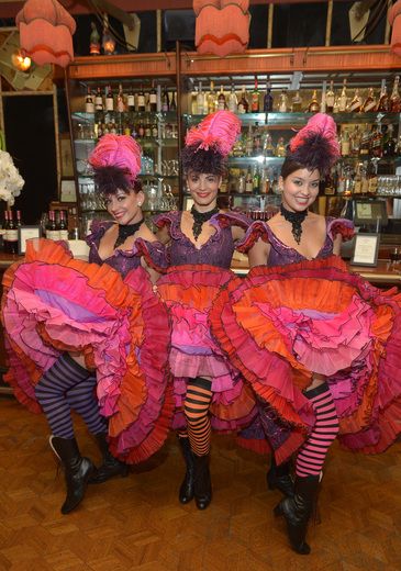 It's not a #Rouge launch without cancan dancers! [Charley Galley, Getty Images] Cancan Dancer Costume, Cancan Costume, Cancan Dress, Moulin Rouge Outfits, Moulin Rogue, Moulin Rouge Costumes, Saloon Girl Costumes, Moulin Rouge Paris, Fashion Thoughts