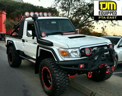 Toyota Hulix 4x4, Land Cruiser Pick Up, Land Cruiser Car, Landcruiser 79 Series, Truck Accesories, Accessoires 4x4, 79 Series, Toyota Cruiser, Cruiser Car