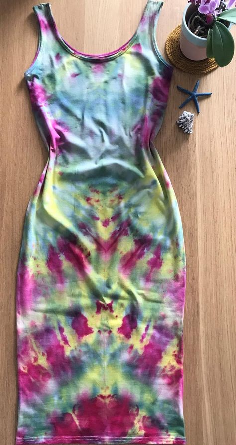 Tie Dye Dress Outfit, Unique Summer Dresses, Esty Finds, Shibori Dress, Tie Dye Shibori, Tie Dye Hair, Bathing Suit Patterns, Tye Dye Dress, Ice Tie Dye