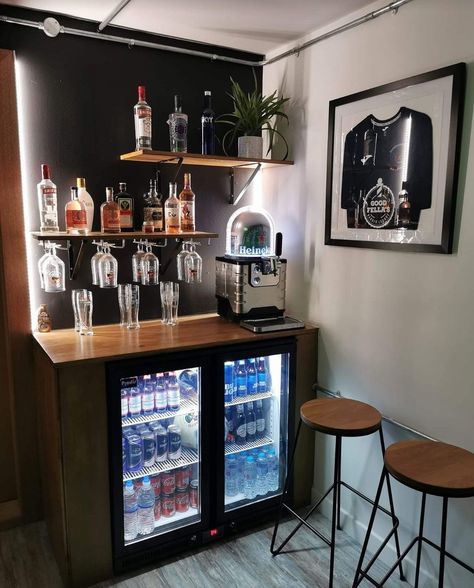 [SponsoredPost] 46 Incredible Home Bar Ideas Small Corner Man Cave Insights To Save This Autumn #homebarideassmallcornermancave Garage Mini Bar, Mini Bar Wall Ideas, Small Garage Bar Ideas, Mini Bar At Home Small Spaces, Home Bar Ideas Small Corner, Small Bar Ideas For Home, Home Bar Ideas Small, Indoor Bar Ideas, Mini Bar Ideas Small Spaces