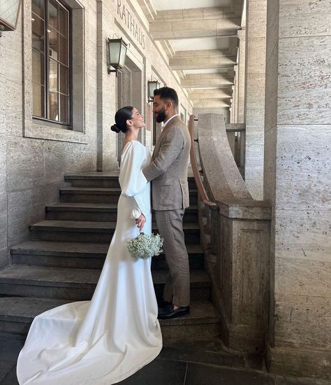 City Hall Wedding Photos, Civil Marriage, Marriage Dress, Wedding Portrait Poses, Islamic Wedding, Top Wedding Dresses, France Wedding, Civil Wedding, Engagement Photo Inspiration