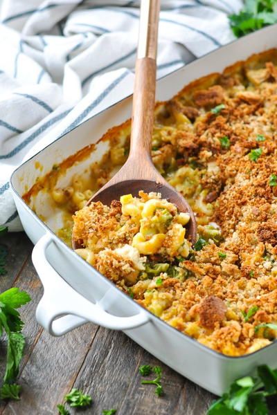 Broccoli Casserole With Stuffing, Bake Chicken Recipes, Chicken Broccoli Stuffing, Broccoli Stuffing Casserole, Chicken Broccoli Stuffing Casserole, Casserole With Stuffing, Bake Meals, Dump And Bake Chicken, Best Chicken Casserole