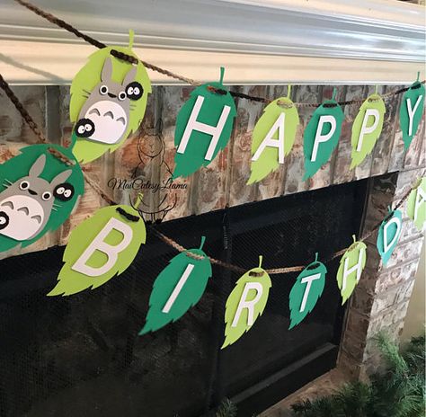 Totoro Party Decorations, Ninja Decorations, Birthday Banner Diy, Totoro Diy, Studio Ghibli Party, Totoro Party, Diy Birthday Gifts For Him, Hand Painted Toms, Diy Birthday Banner