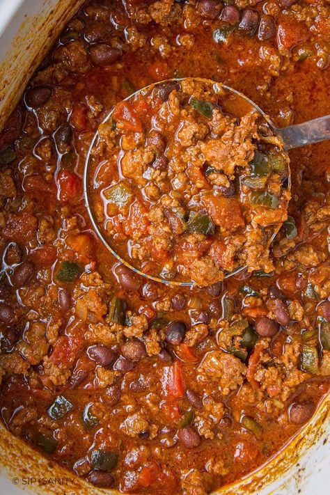 Searching for the ultimate chili recipe to add to your rotation? Look no further than our Slow Cooker Beef, Bean, and Chorizo Chili! With its rich flavors, tender beef, and zesty chorizo, this hearty dish is a guaranteed crowd-pleaser. Whether you're hosting a potluck, gathering with friends, or simply craving comfort food on a chilly night, this recipe is sure to hit the spot. Petro Chili Recipe, Chili Recipe With Chorizo, Beef Chorizo Recipes, Chorizo Chili Recipe, Ultimate Chili Recipe, Recipe With Chorizo, Chorizo Chili, Beef Chorizo, Slow Cooker Beans