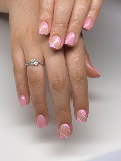 Short Square Gel Nails Designs, Cute Acrylic Short Nails Ideas, Nails For Moms Simple Short, Gel Nails Extra Short, Gel Manicure Ideas For Short Nails Summer Art Designs, Short Short Nails Gel, Cute Short Mommy Nails, Nail Idea For Short Natural Nails, Xxs Short Nails