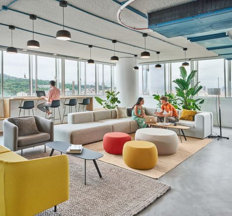 Meja Sofa, Coworking Space Design, Office Design Inspiration, Office Interior Design Modern, Coworking Office, Office Space Design, Office Lounge, Lounge Design, Open Office