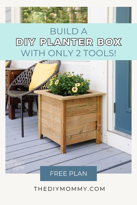 Learn how to make a simple DIY planter box with only two tools. This is a great beginner's project that looks beautiful on a front porch! Wooden Planter Boxes Diy, Building Planter Boxes, Diy Cedar Planter Box, Diy Wood Planter Box, Diy Wooden Planters, Square Planter Boxes, Diy Wood Planters, Planter Box Plans, Easy Woodworking Ideas