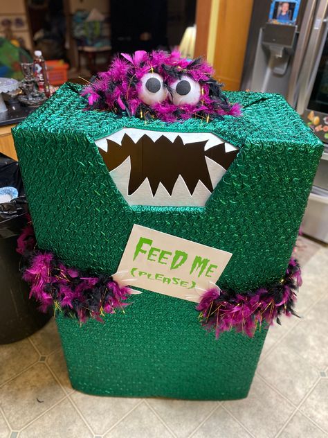 Halloween Candy Box, Monster Box, Boxes Ideas, Monster Halloween, Trunk Or Treat, Activity Ideas, Blue Heron, Candy Boxes, Box Ideas